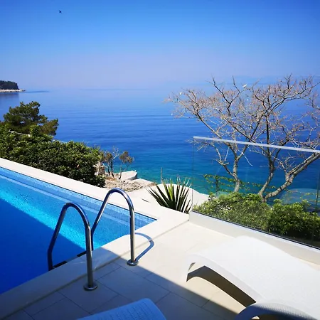 Seaside House With A Swimming Pool Cove Bristva, Korcula - 25192